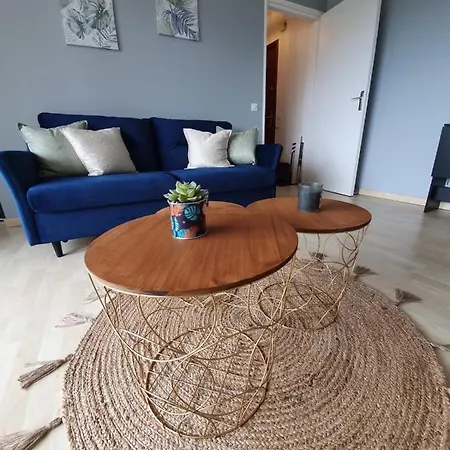 Studio With Balcony Near The Beach